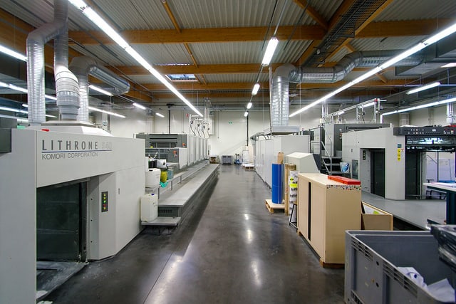 impressora offset komori